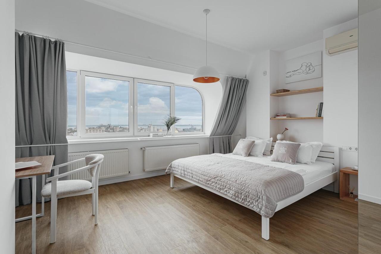 Royal Sky Apartments Odessza Kültér fotó